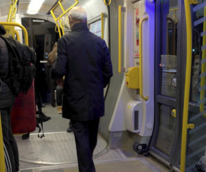 Antoni Macierewicz jeździ za darmo