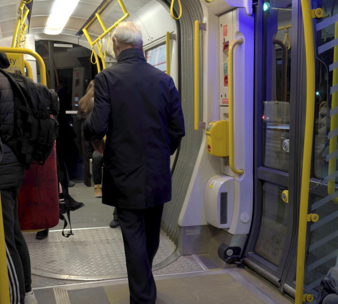 Antoni Macierewicz jeździ za darmo