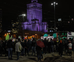Strajk Kobiet w Warszawie. Tłumy znów wychodzą na ulice