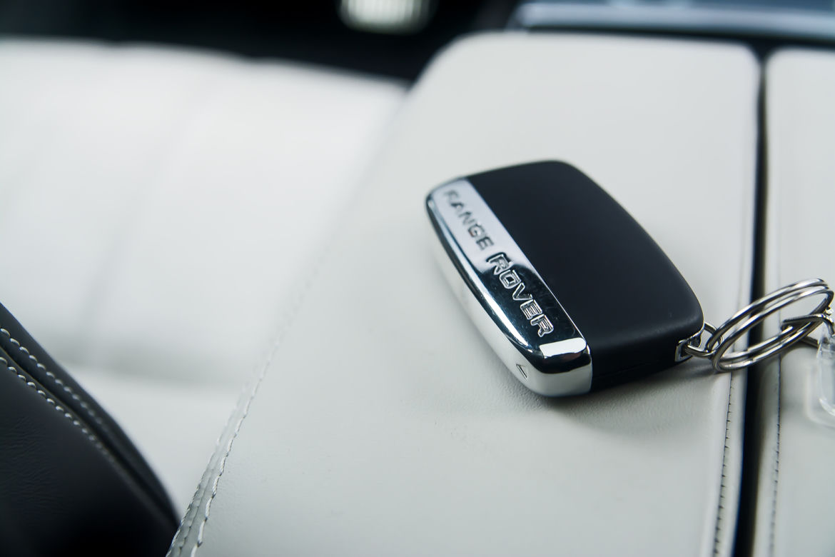 Range Rover Velar First Edition R-Dynamic D300 HSE