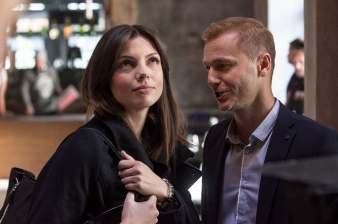 To nie koniec świata odcinek 11. Anka (Karolina Gorczyca), Paweł (Krystian Wieczorek)