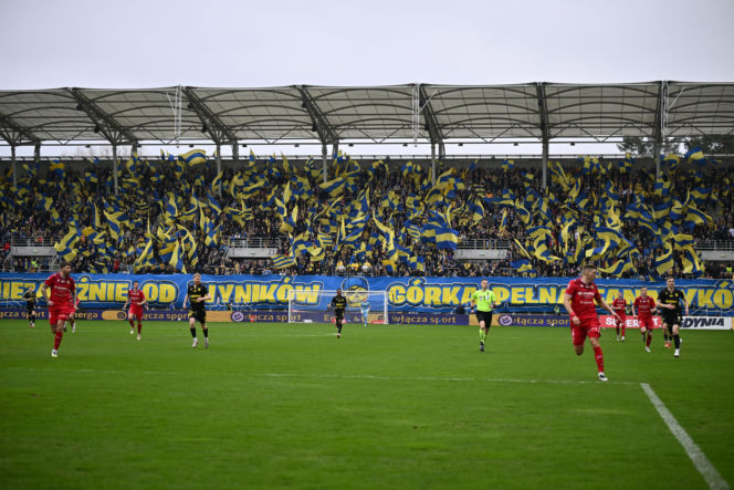 Arka Gdynia - Widzew Łódź: Zdjęcia kibiców i zawodników z meczu 25. kolejki PKO BP Ekstraklasy