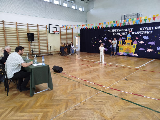 II Międzyszkolny Konkurs Piosenki Bajkowej w Siedlcach