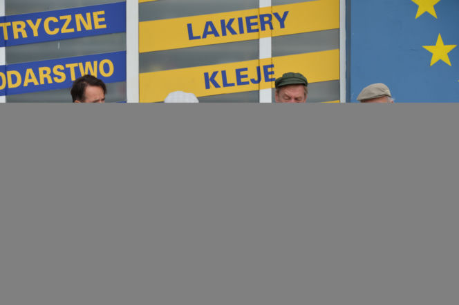 Ranczo 10 sezon odc. 118. Solejuk (Sylwester Maciejewski), Pietrek (Piotr Pręgowski), Hadziuk (Bogdan Kalus), Stach Japycz (Franciszek Pieczka)