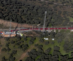 Trzy dni żałoby narodowej po katastrofie kolejowej. Jest decyzja premiera 