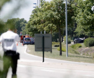 TERRORYSCI ZABIJAJĄ TURYSTÓW W TUNEZJI