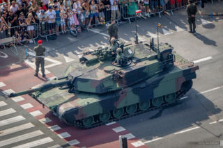 Święto Wojska Polskiego 2026: Wielka defilada w Warszawie i parada morska w Gdyni. Tysiące żołnierzy i ten sprzęt wojskowy zaskoczą Polaków