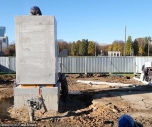 Tak budują pomnik Lecha Kaczyńskiego [ZDJĘCIA]