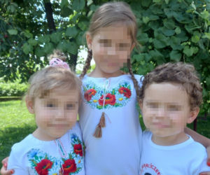 Podkarpackie. Grzegorz zmarł na boisku piłkarskim. Osierocił trójkę malutkich dzieci. Dar serca pomoże rodzinie zmarłego   