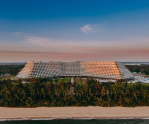 Już wiadomo, ile kosztowała budowa Hotelu Gołębiewski w Pobierowie. Astronomiczna kwota