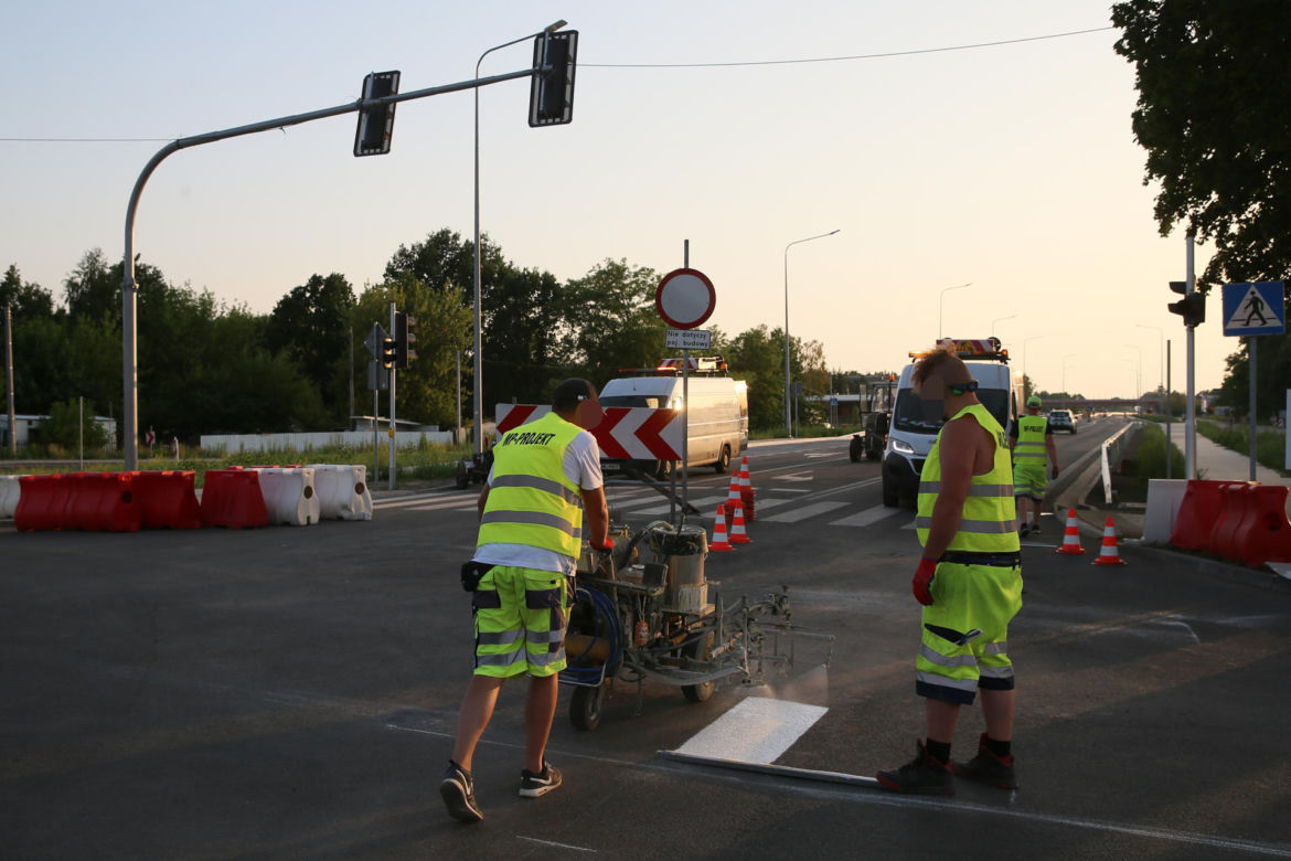 Otworzą zakręt w Zakręcie! GDDKiA kończy budowę S17. Czy to koniec korków?