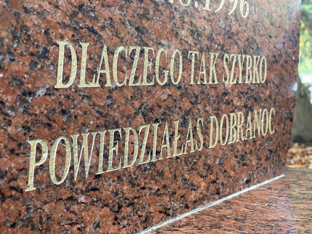 Tak wygląda grób Agnieszki Kotlarskiej przed 1 listopada