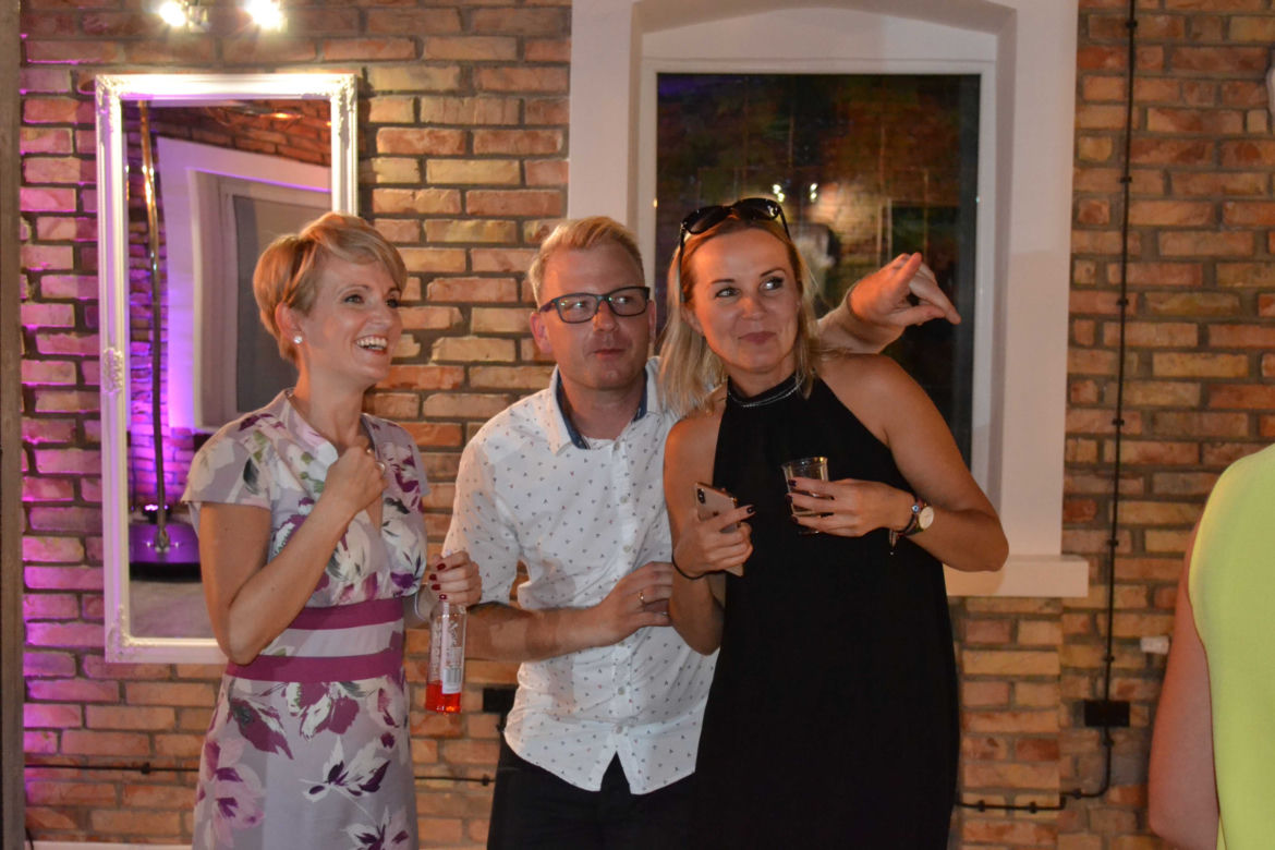 Eska Summer City na otwarciu salony fryzjerskiego Hryszko Academy