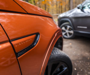 Land Rover Discovery Sport 2.0P 200 KM AT9 AWD R-Dynamic HSE vs. Jeep Cherokee 2.2 MultiJet 195 KM AT9 AWD Limited