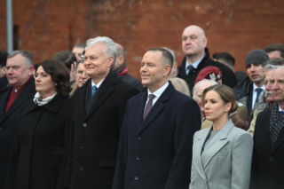 Prezydent Litwy w Polsce: Dwa bratnie narody, jeden wróg. Historyczne obchody na Cytadeli