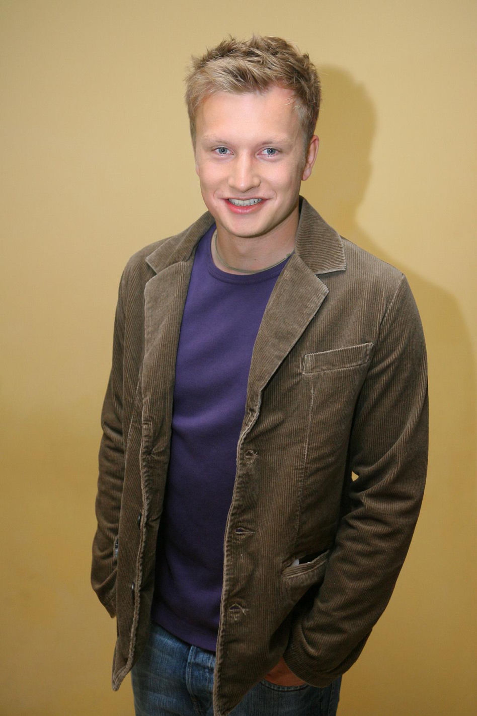 Od nastolatka z "Na Wspólnej" do eleganckiego mężczyzny. Tak zmieniał się Jakub Wesołowski