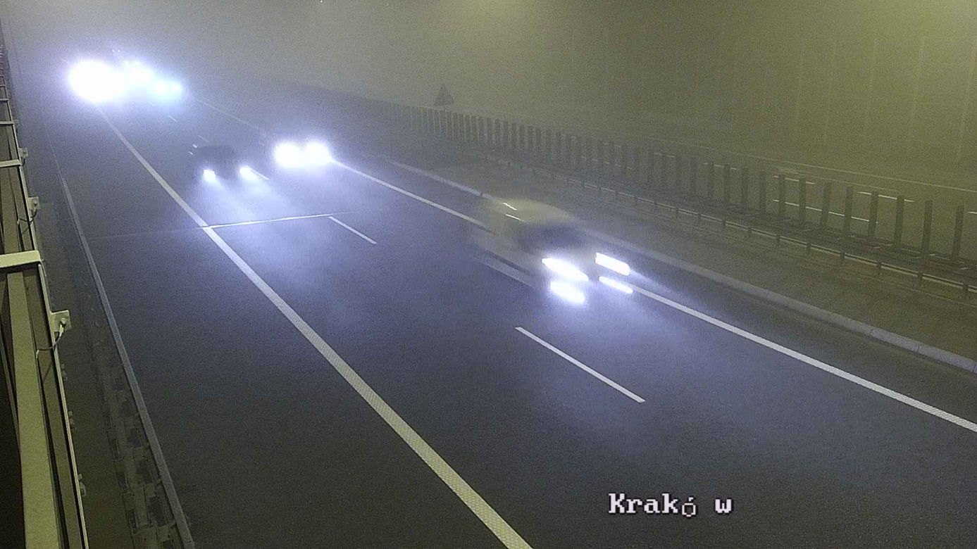 Potężna mgła na małopolskich drogach