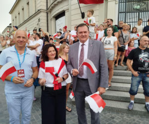 „Cześć i chwała bohaterom!”. Siedlczanie spotkali się w centrum miasta, by uczcić 82. rocznicę wybuchu Powstania Warszawskiego