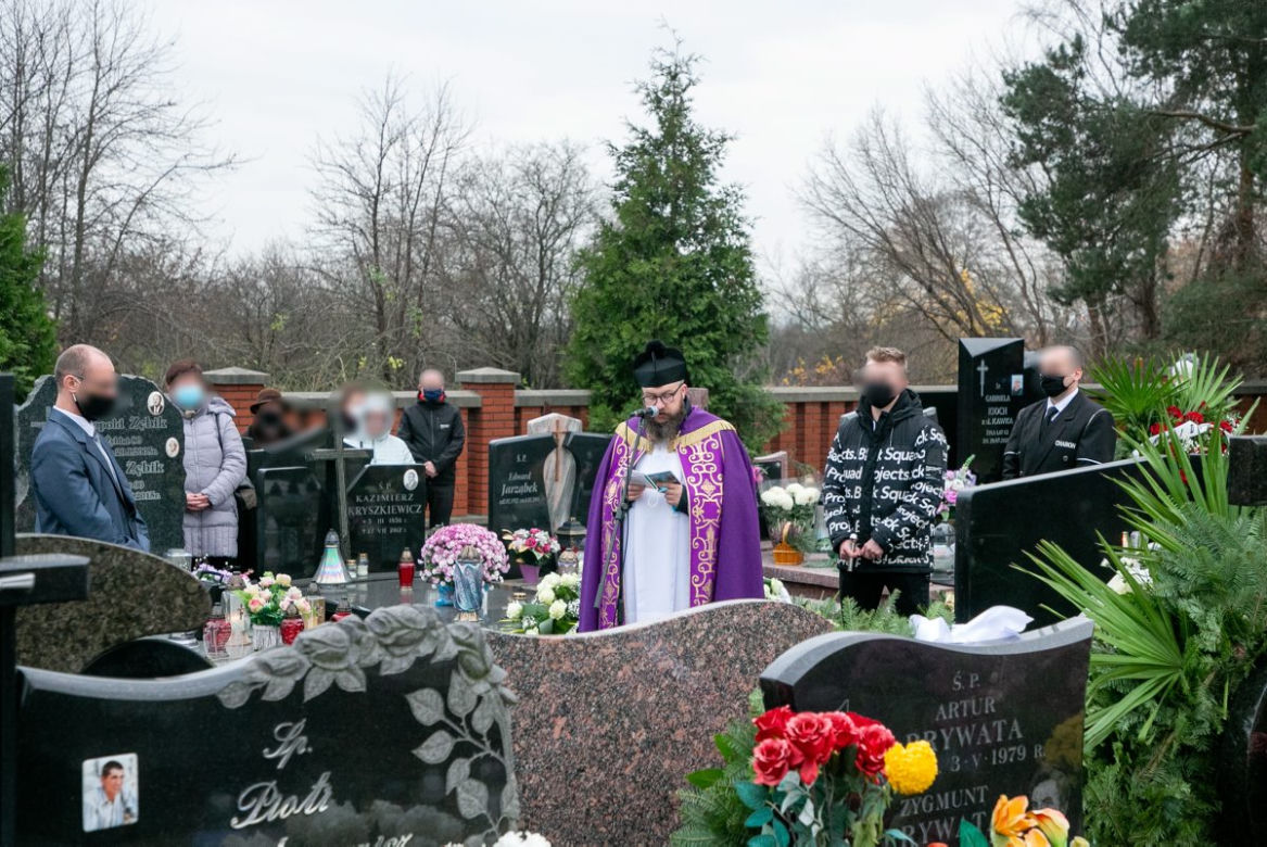 Sebastian i Michał spoczęli w jednym grobie z rodzicami 
