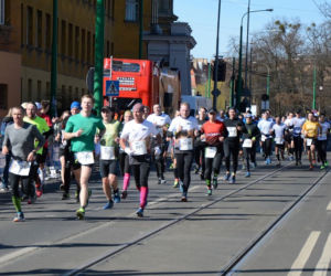 10. PKO Poznań Półmaraton - zdjęcia biegaczy