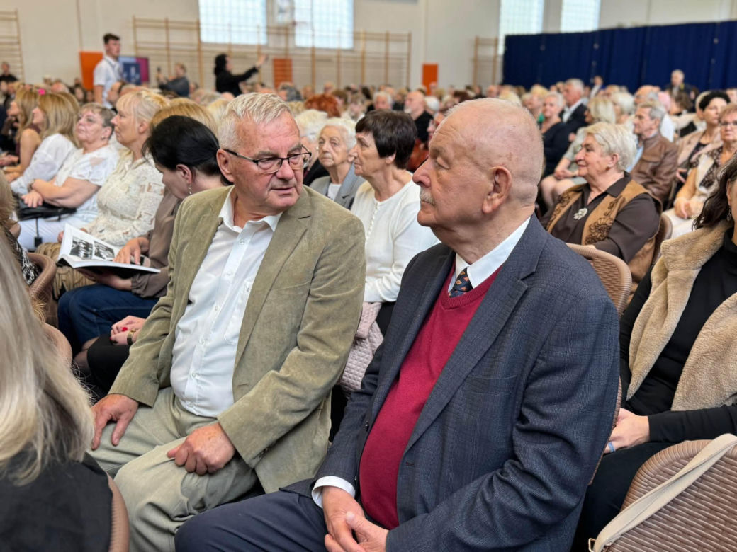 90 lat I LO w Starachowicach. Pokolenia absolwentów na jubileuszu „Jedynki”