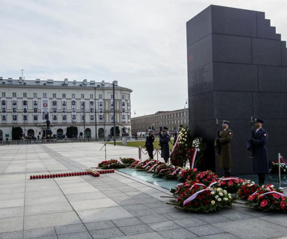 Smoleńsk pojednał Kaczyńskiego i Ziobrę
