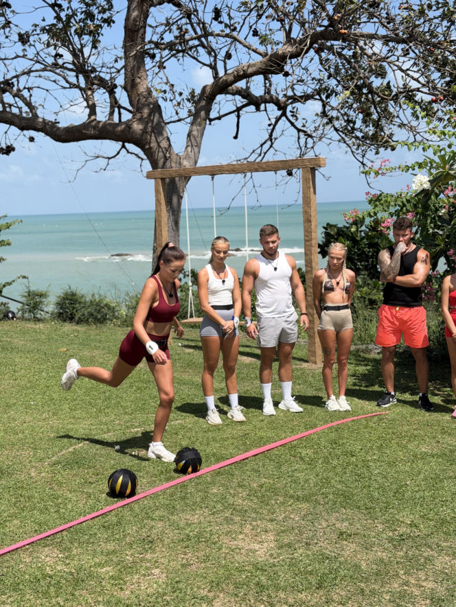 Hotel Paradise 12 - odcinek 33