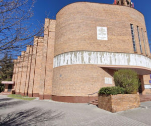 Pogrzeb 4-letniego Szymka. Chłopczyk wypadł z balkonu w Bydgoszczy