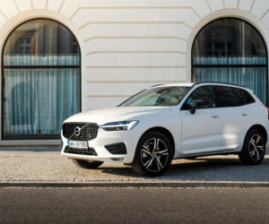 Volvo XC60 B4 Mild Hybrid FWD AT8 Momentum