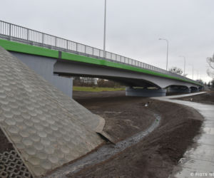 W Trawnikach, na drodze wojewódzkiej nr 838, otwarto nowy most na rzece Wieprz [ZDJĘCIA]