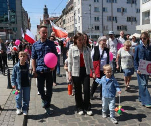 Wrocław: ulicami miasta przeszedł Marsz dla Życia i Rodziny
