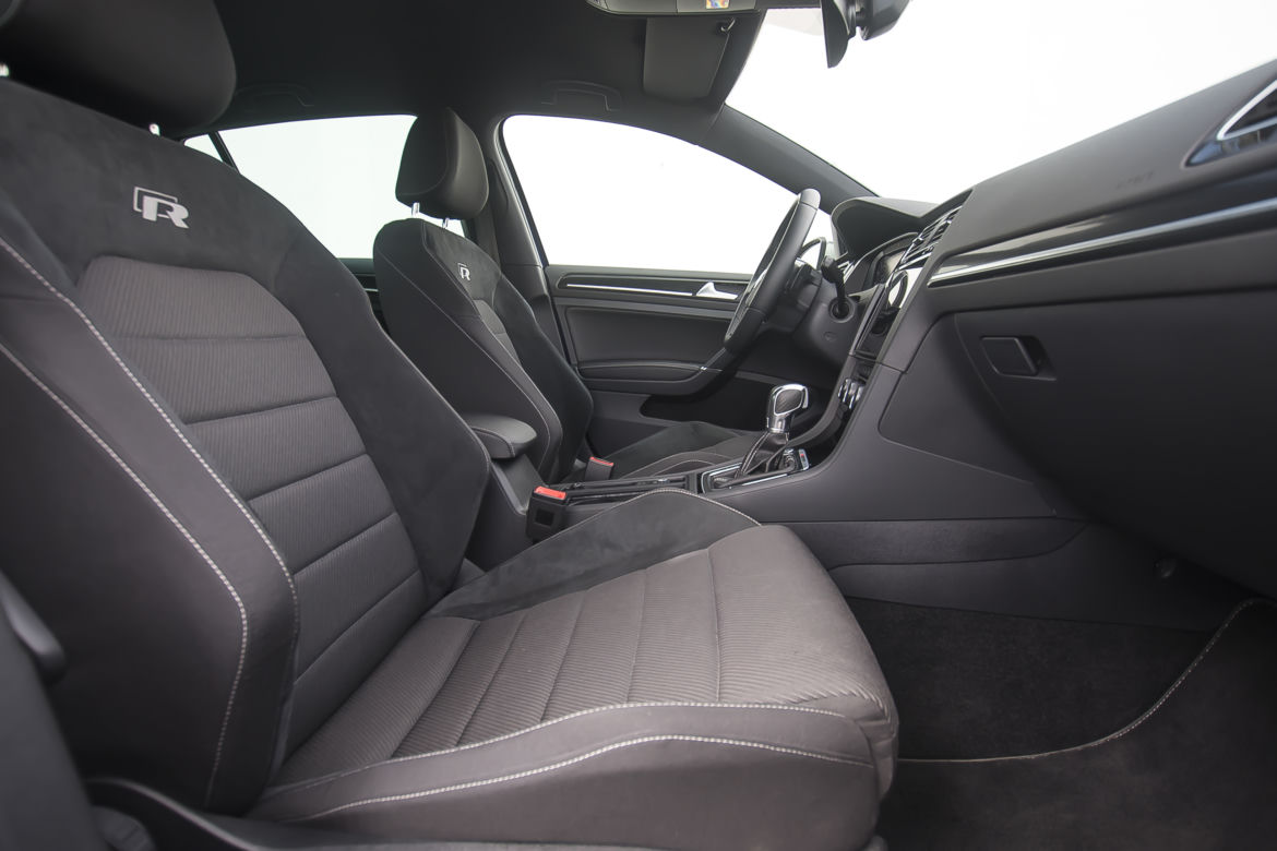 Volkswagen Golf R 5D 2.0 TSI 300 KM DSG7 4Motion