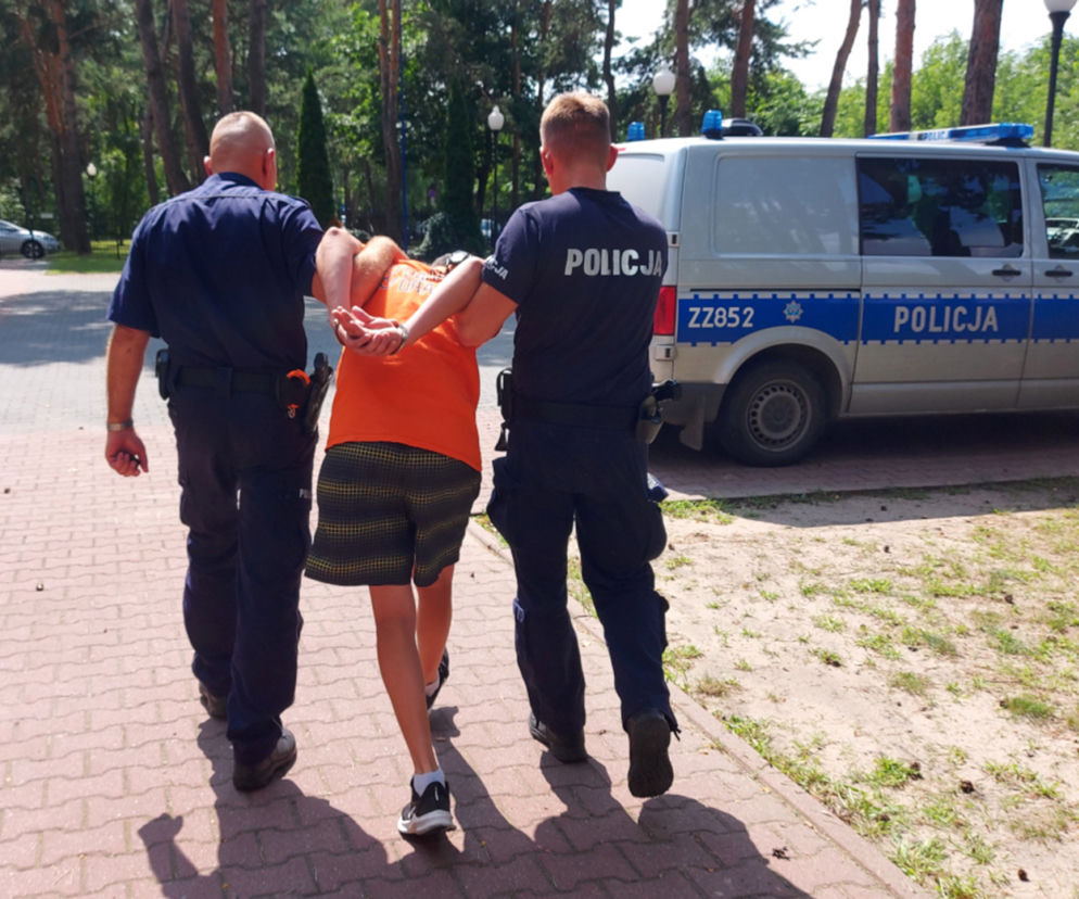 Własną piersią broniła wódki! Złodziej zatrzymany