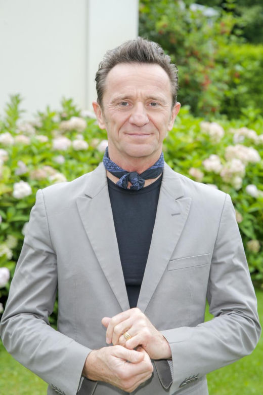 Polacy pokochali go za rolę Tomka w serialu "Kasia i Tomek". Tak przez lata zmienił się Paweł Wilczak. Co za metamorfoza!