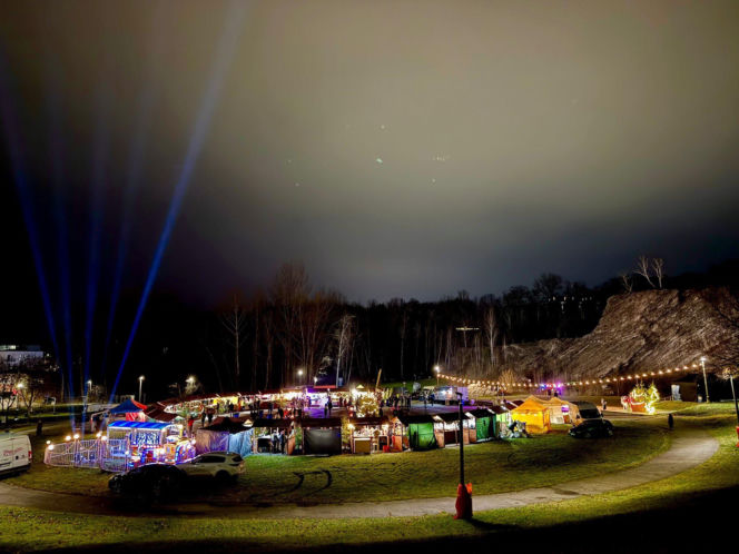Świąteczny Jarmark w centrum Starachowic. Zobacz zdjęcia!