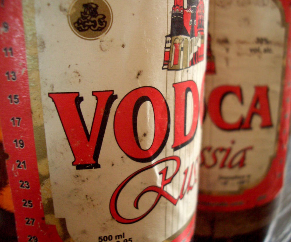 Sprzedaż alkoholu w Polsce spadła. Wszystko przez podatek cukrowy