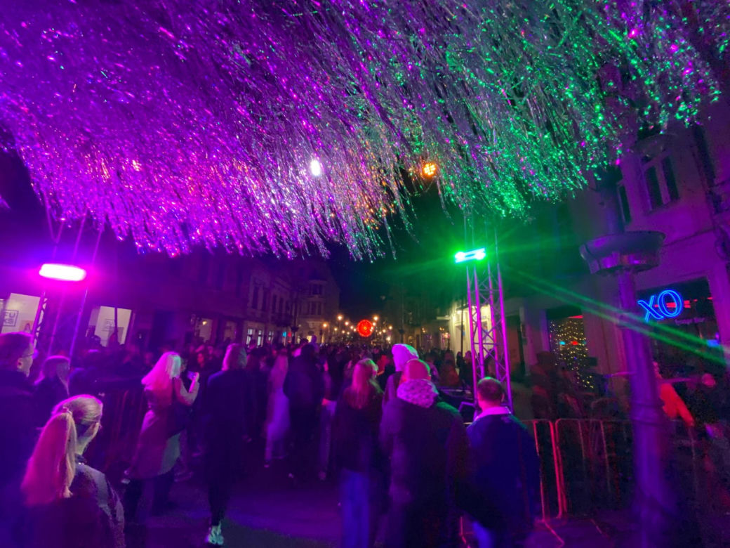 To naprawdę robi wrażenie!". W Łodzi trwa Light Move Festival