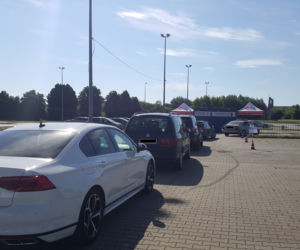 Punkt szczepień drive-thru w Siedlcach