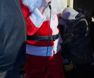 Wigilia w Coffee House Waryńskiego 19. Święty Mikołaj przyszedł do potrzebujących wsparcia