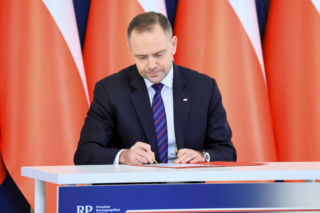 Nawrocki zażądał od Żurka akt sprawy opozycjonisty z PRL. Ułaskawi Borowskiego? 