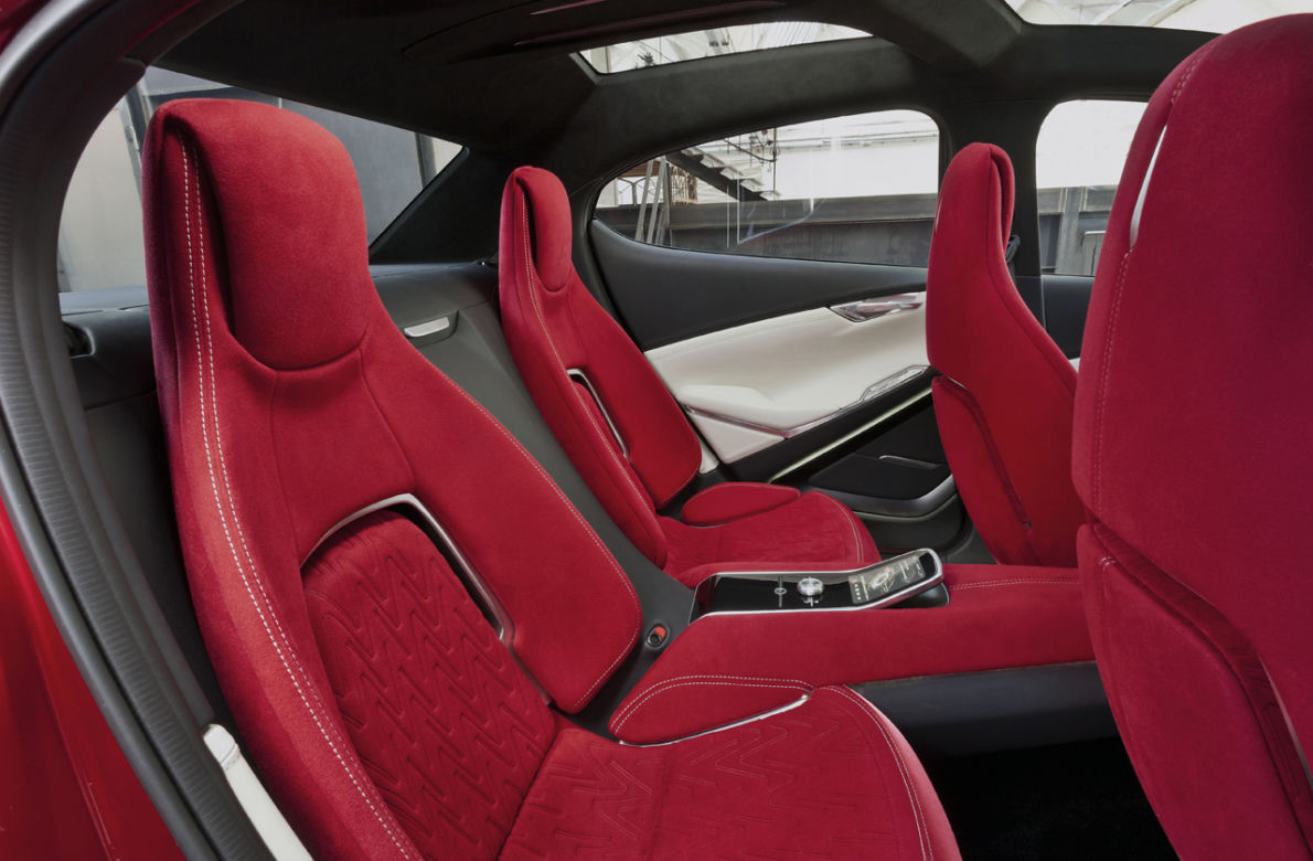 Mazda Hazumi - studyjna następczyni Mazdy 2