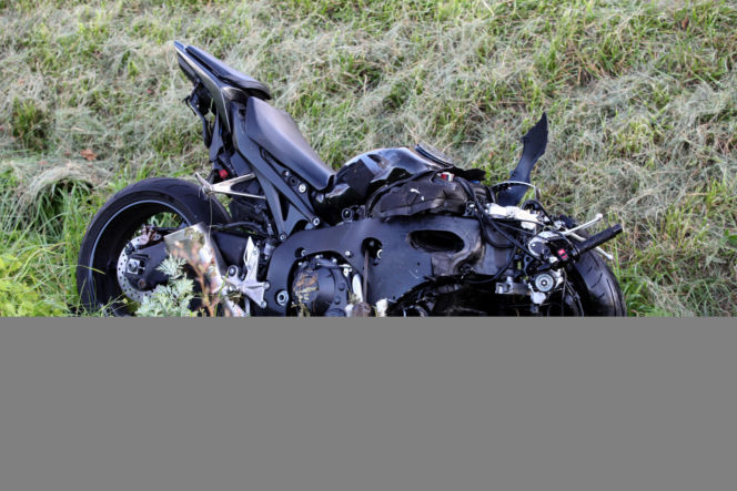 JAROSŁAW WAŁĘSA MIAŁ WYPADEK NA MOTOCYKLU – jest w stanie BARDZO CIĘŻKIM, śmigłowcem przewieziono go do Warszawy