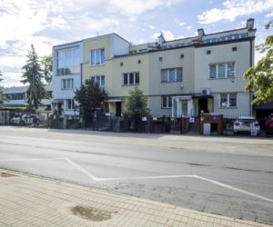Prezesowi znów wiercą za ścianą