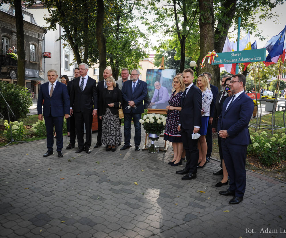 Skwer Pawła Bogdana Adamowicza. Były prezydent Gdańska został patronem skweru w centrum Białegostoku