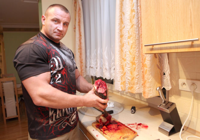 Mariusz Pudzianowski vs. karp