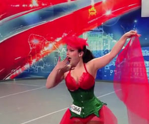 MAM TALENT 5, odc. 1. BETTY Q. pokaże PIERSI i pobudzi Marcina PROKOPA