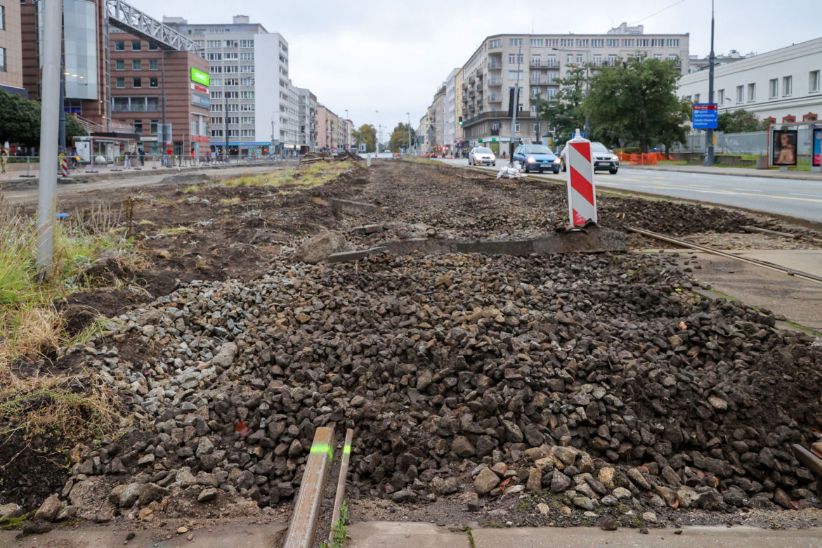 Kumulacja miejskich remontów. Tramwajarze paraliżują Warszawę 