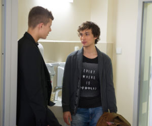 Na Wspólnej odc. 2320. Dominik (Mateusz Gąsiewski), Jarek (Wojciech Rotowski)