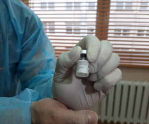 Pierwsze szczepienia przeciwko COVID-19 w Łomży