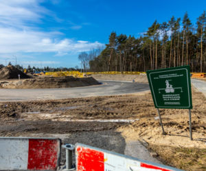 Budowa tunelu pod torami przy PKP Warszawa Wesoła